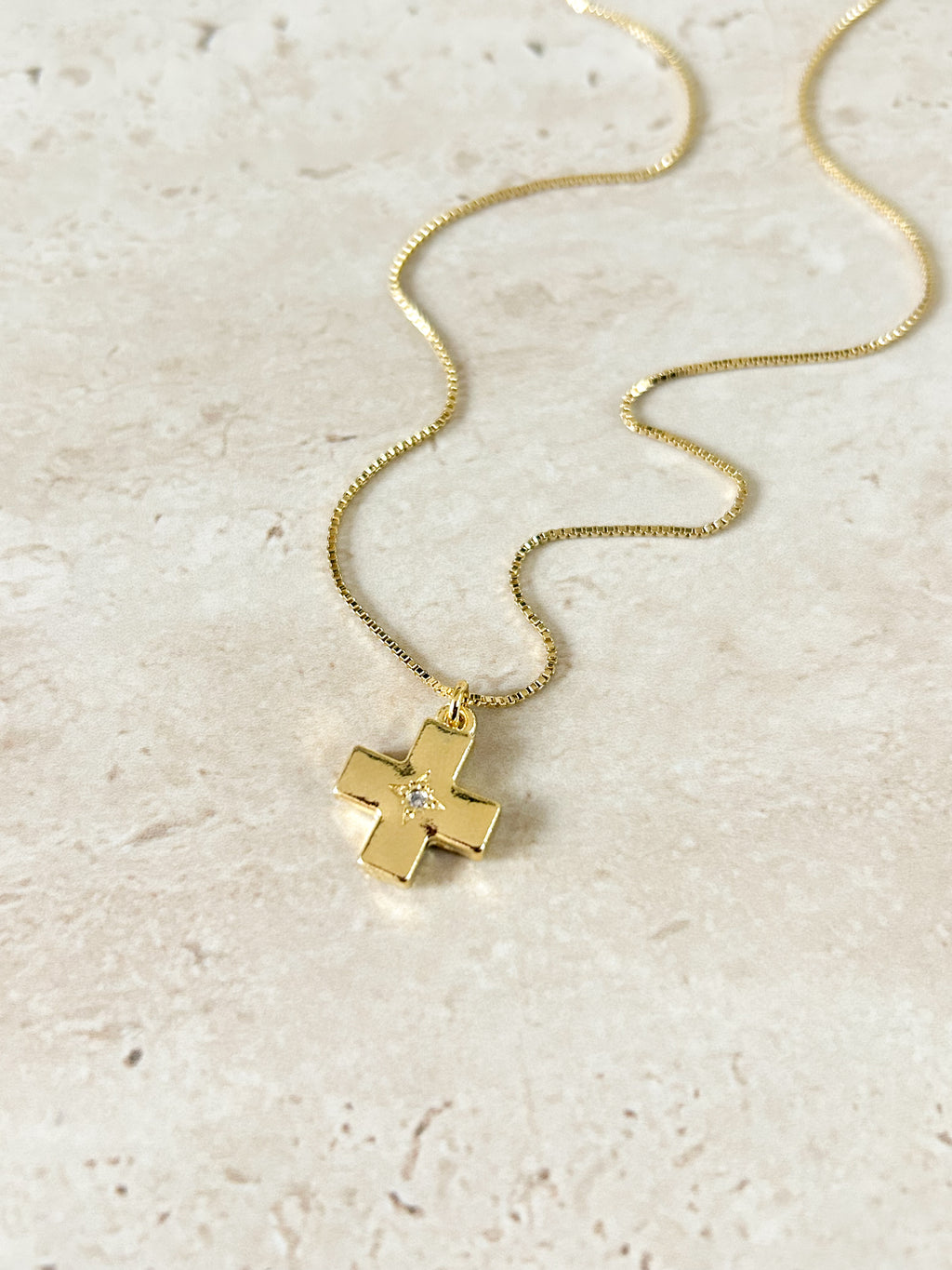 Collar Laura