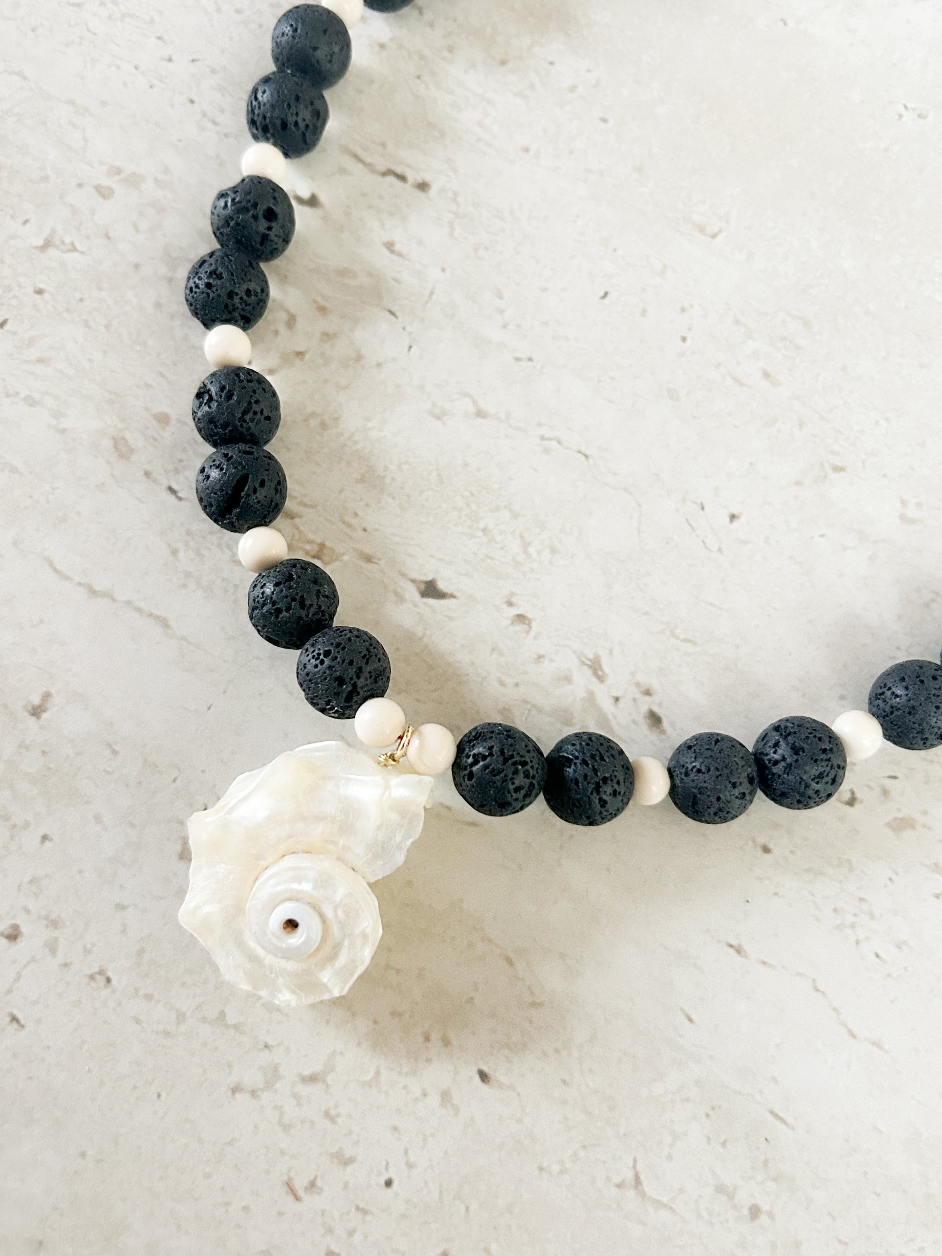 Collar Concha María