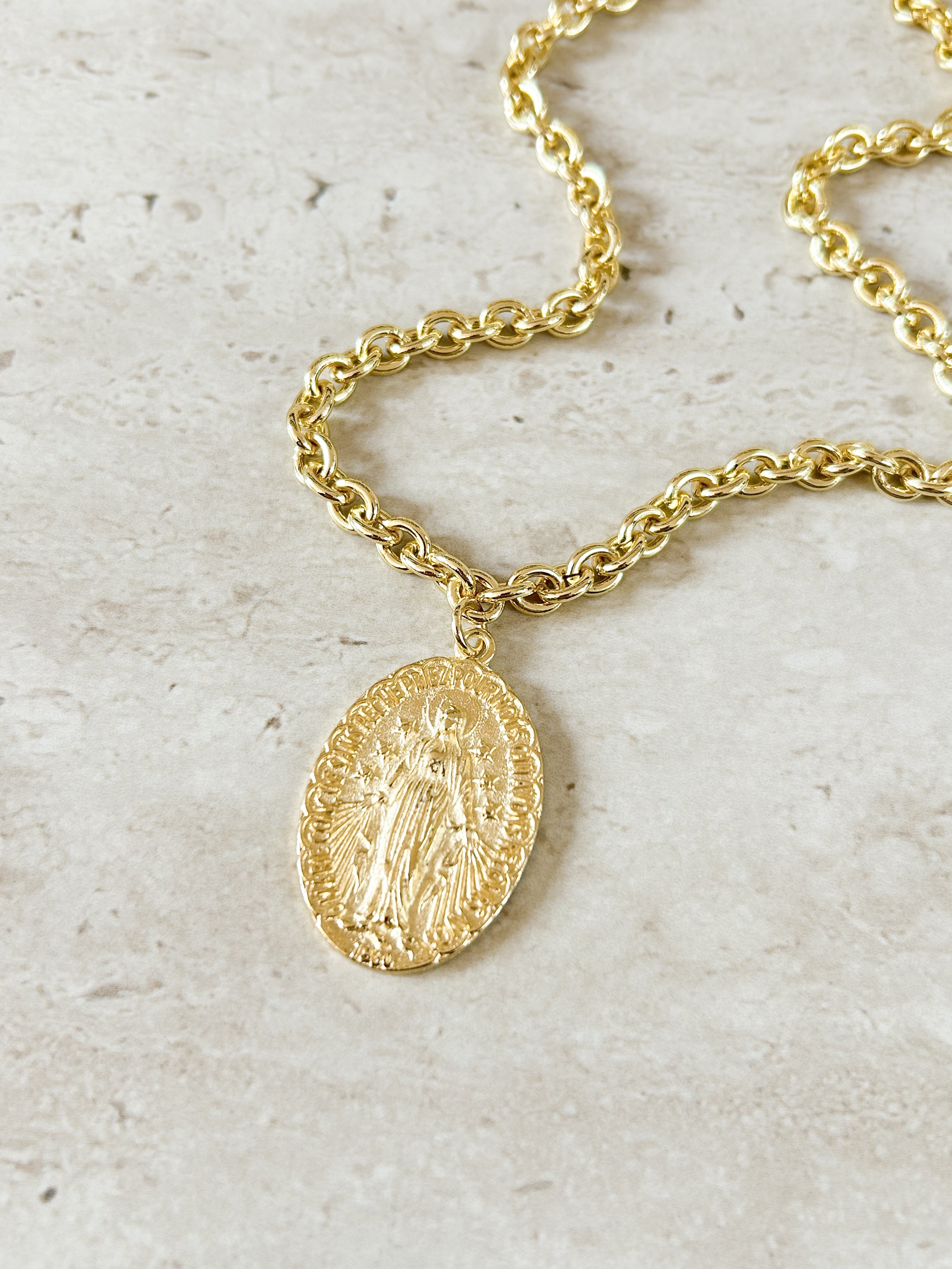 Collar Virgen Milagrosa