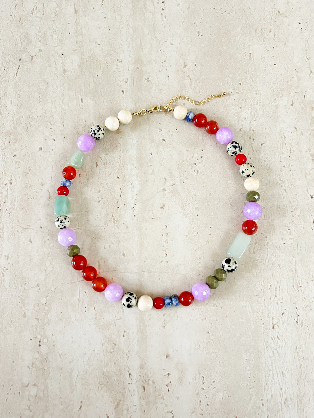Collar Mona