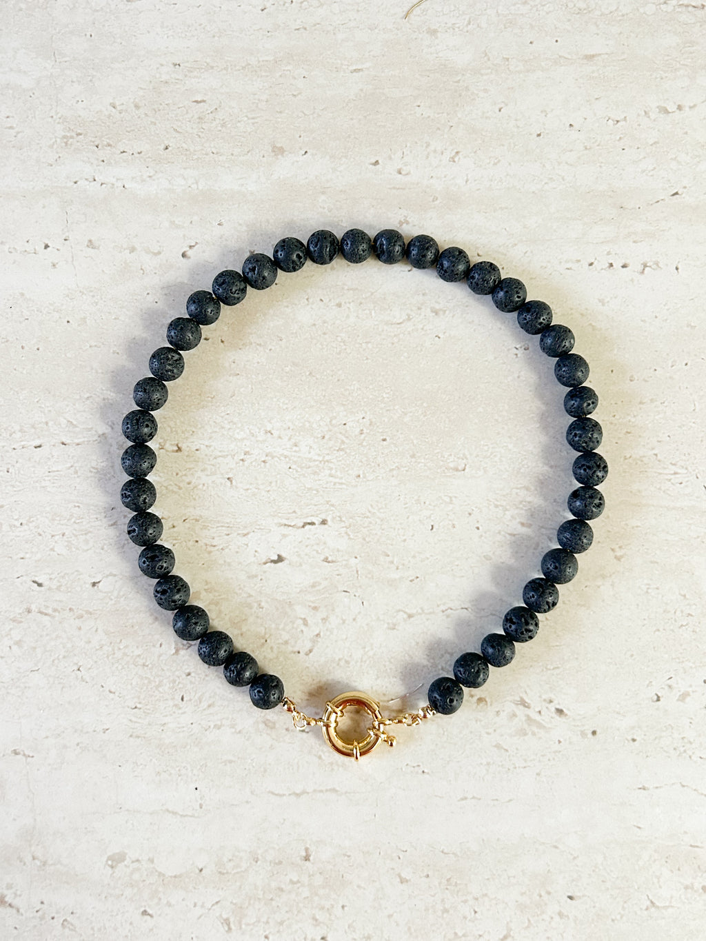 Collar Volka