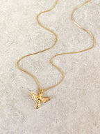 Collar Abeja Basic con cadena lisa y colgante de abeja – María Larraín